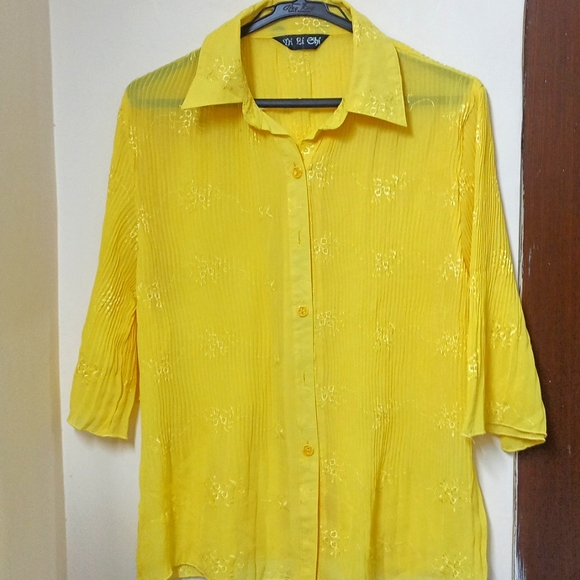 Yellow Top